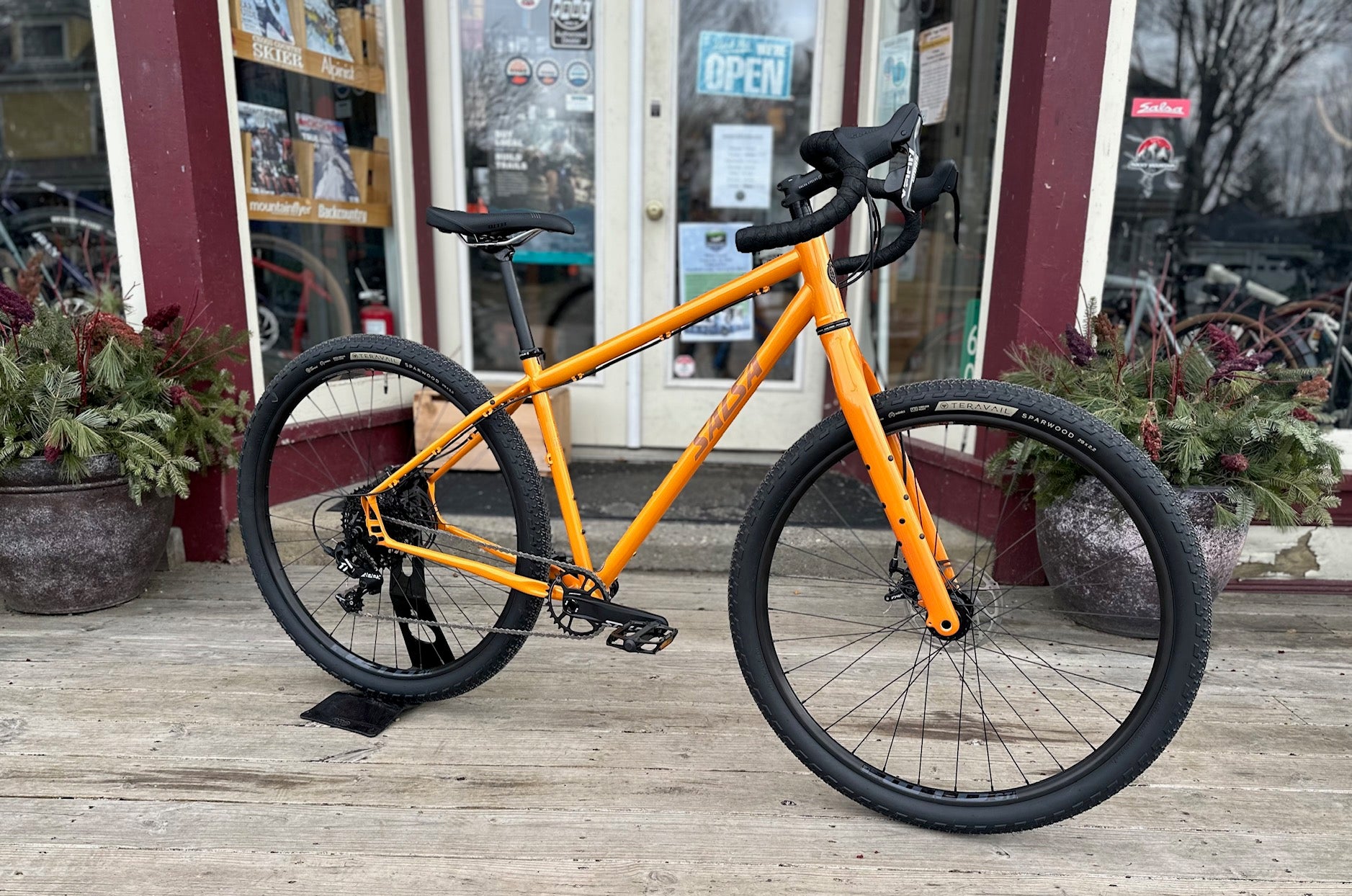 Gravel Bike Salsa Fargo Small NEW Salsa Fargo Apex Adventure