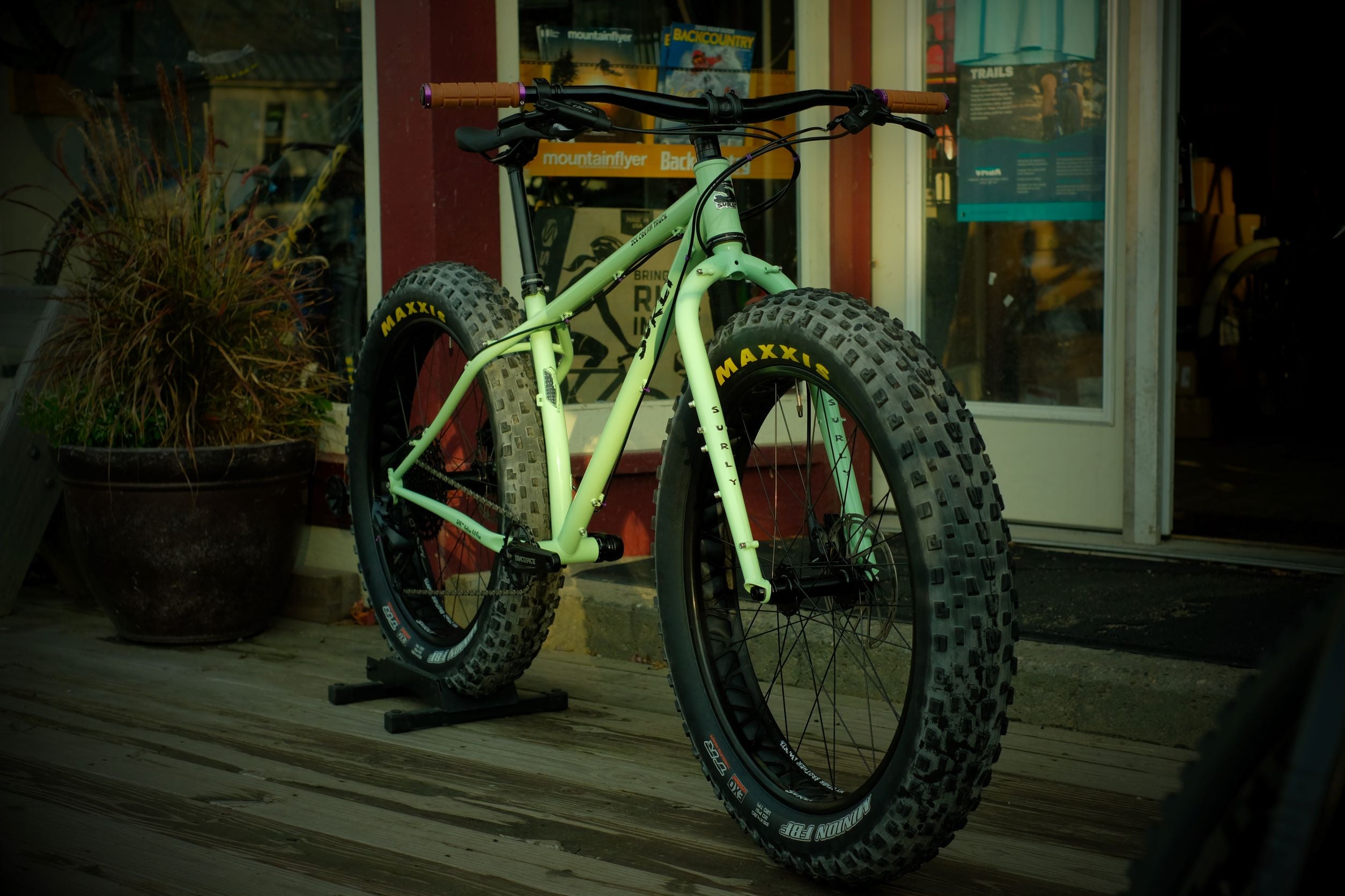 Surly Ice Cream Truck - Thumbnail 4